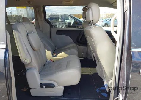 2013 Chrysler Town & Country Touring из США, поврежденный, VIN 2C4RC1BG6DR620717